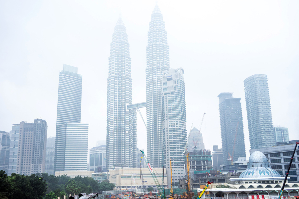 Malaysia Orders Schools Shut As Air Quality Worsens