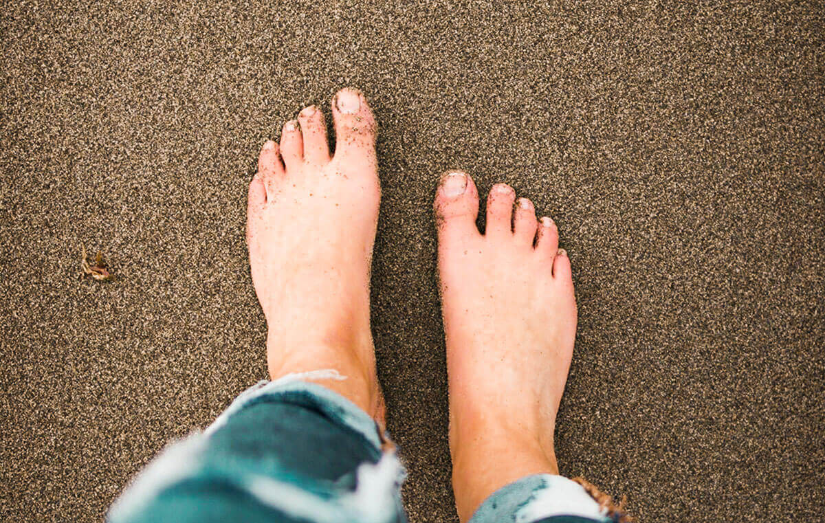 Barefoot city public best adult free pic
