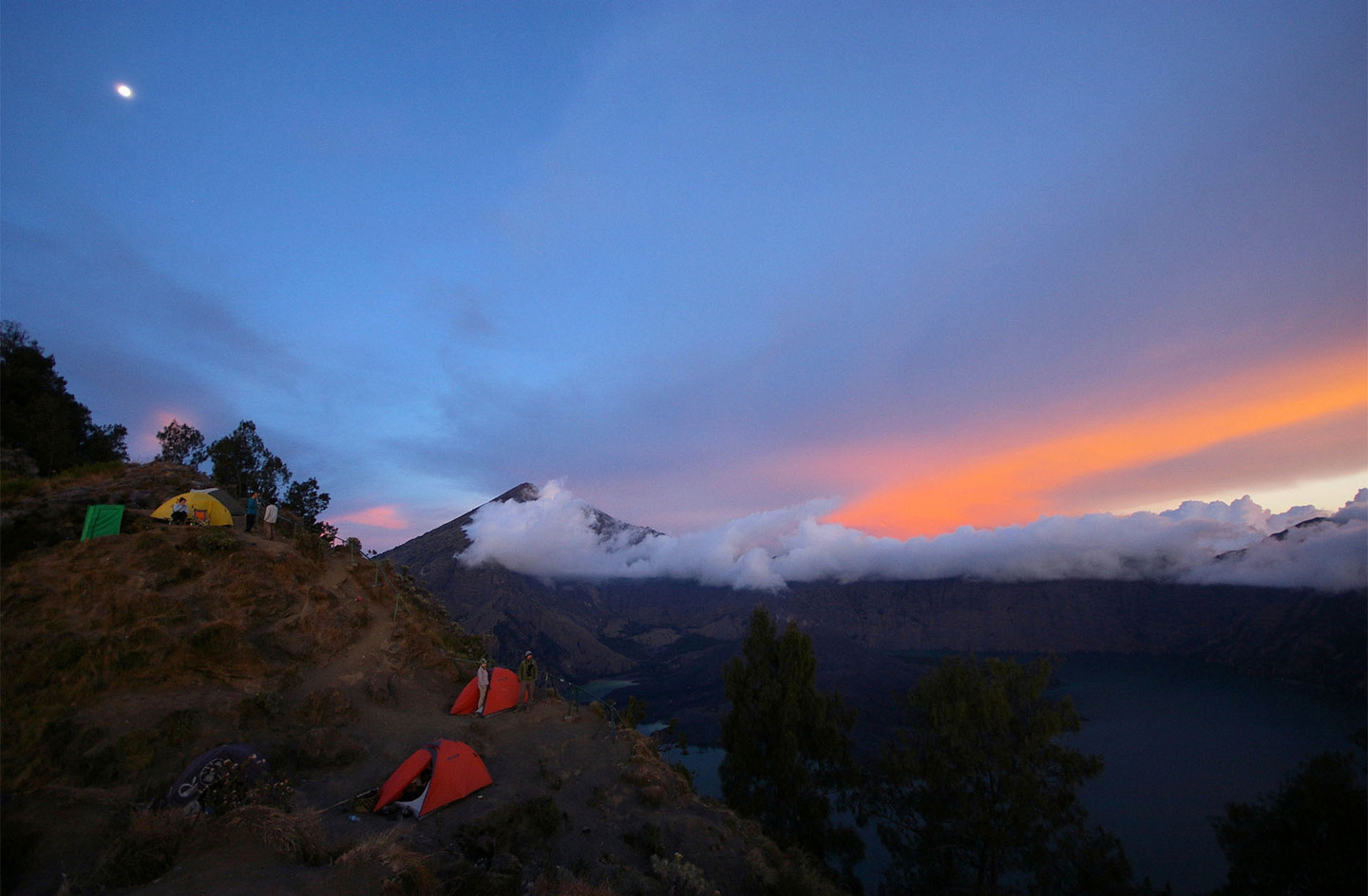 Indonesia Mt Rinjani in Lombok by Alister Munro