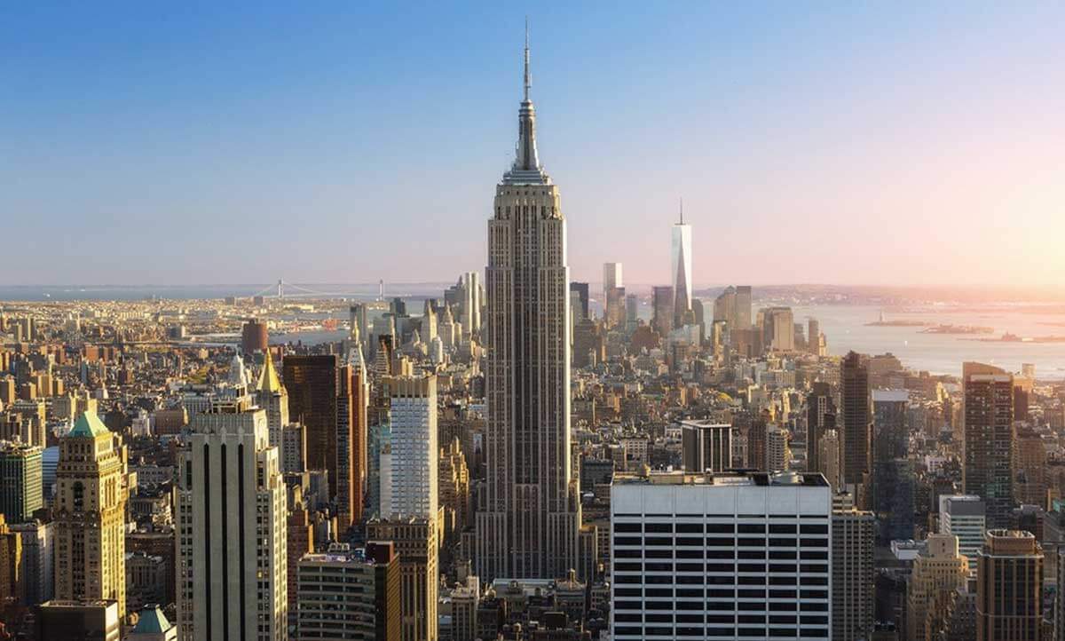 Знаменитые здания: Эмпайр Стейт Билдинг в Нью-Йорке