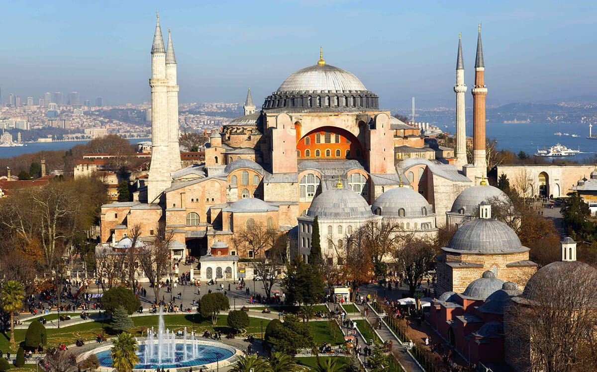 Знаменитые здания: Собор Святой Софии в Стамбуле